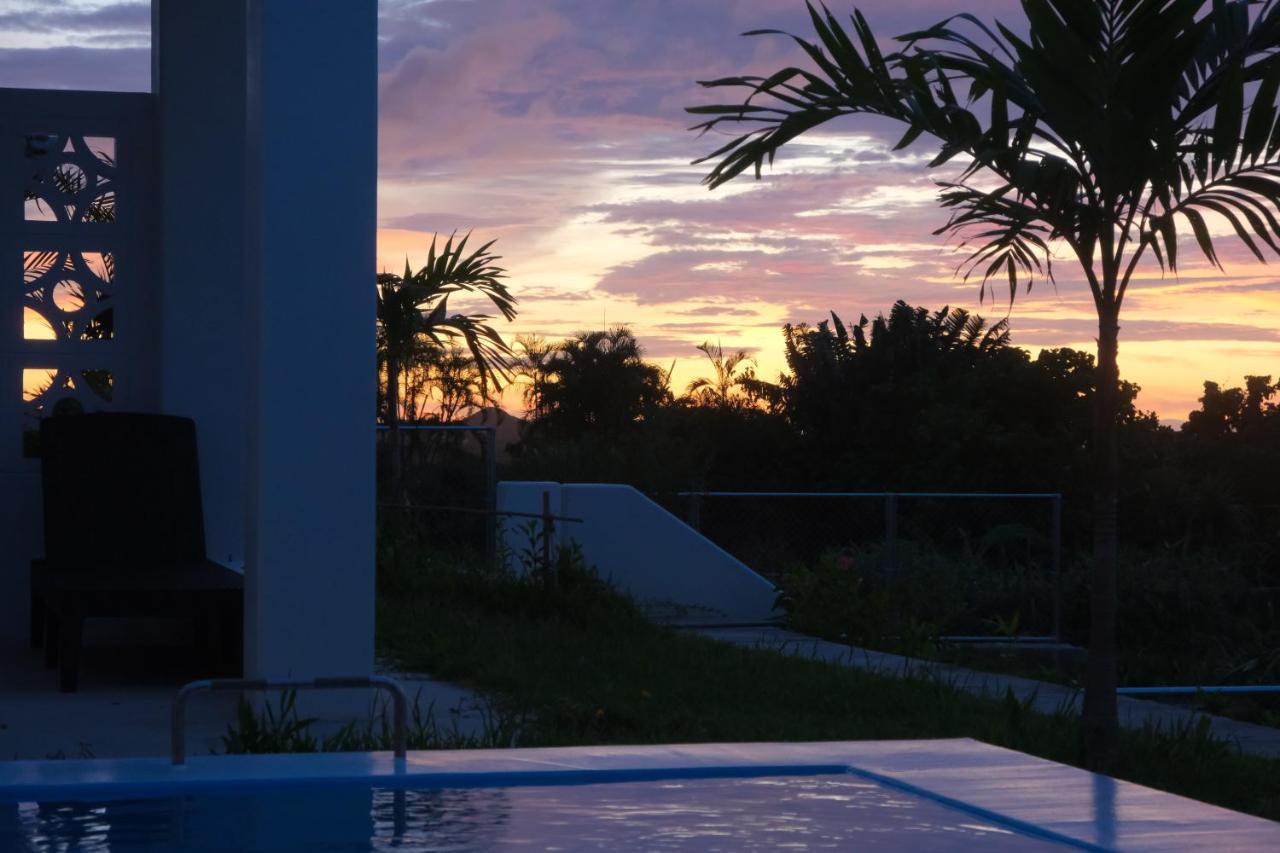 Blue Ocean Resort Ishigaki  Luaran gambar